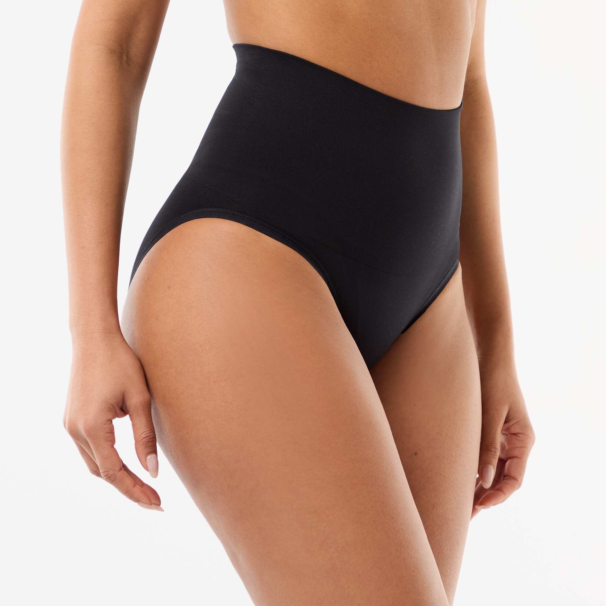 High-Waisted Shaping Briefs BLACK