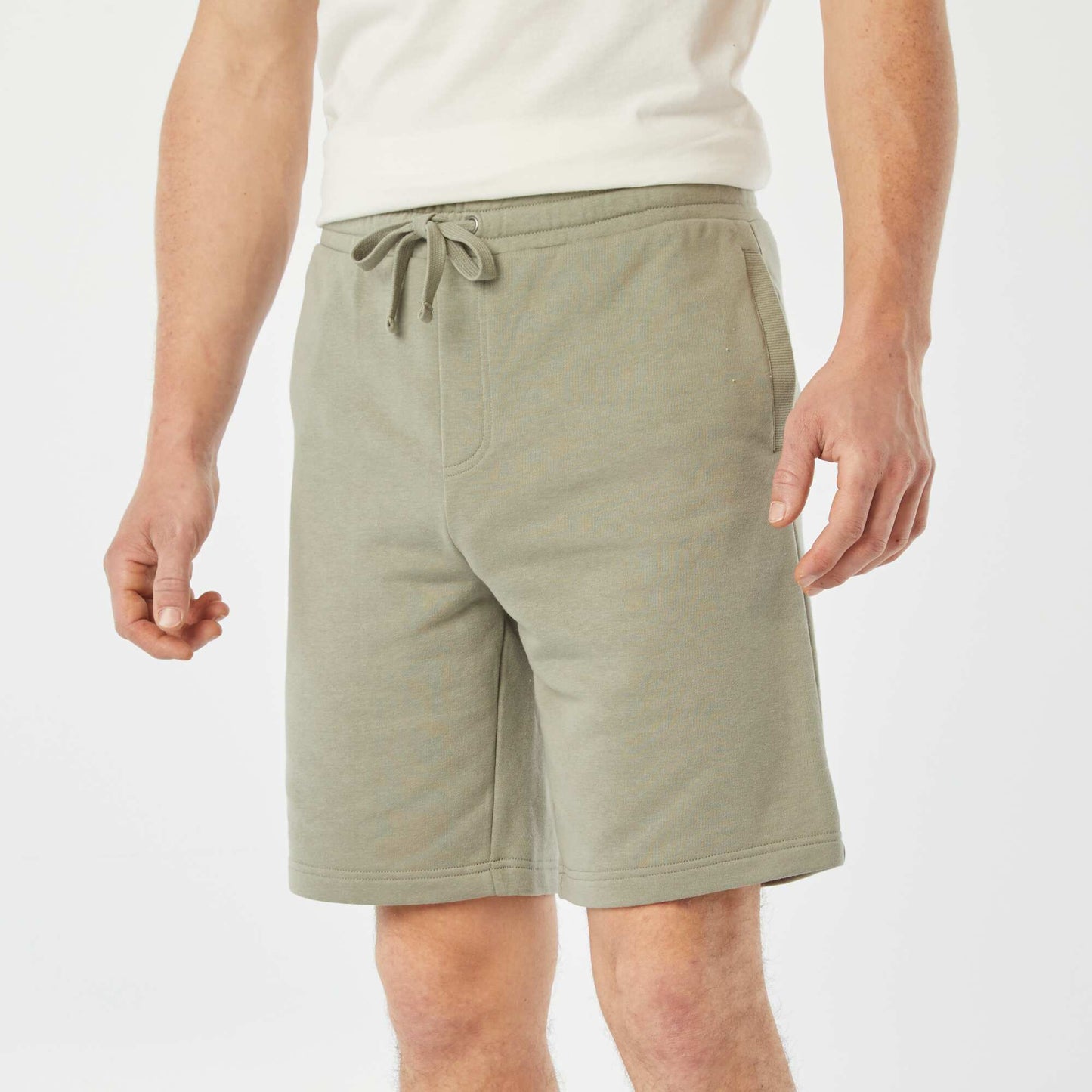 Plain Bermuda short joggers GREEN