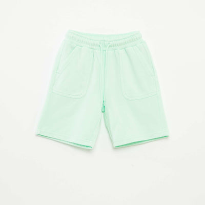 Shorts with large pockets GREEN