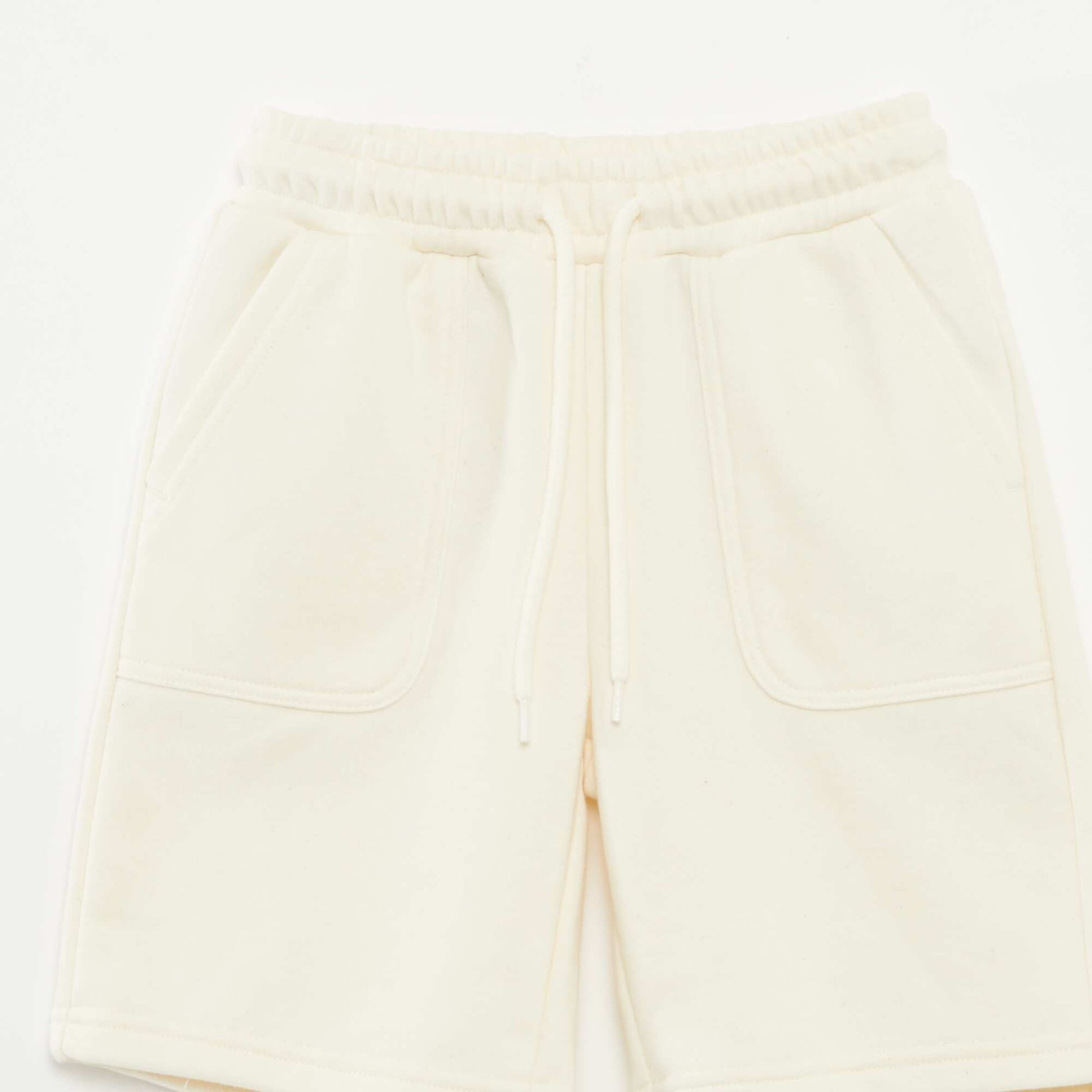 Shorts with large pockets WHITE