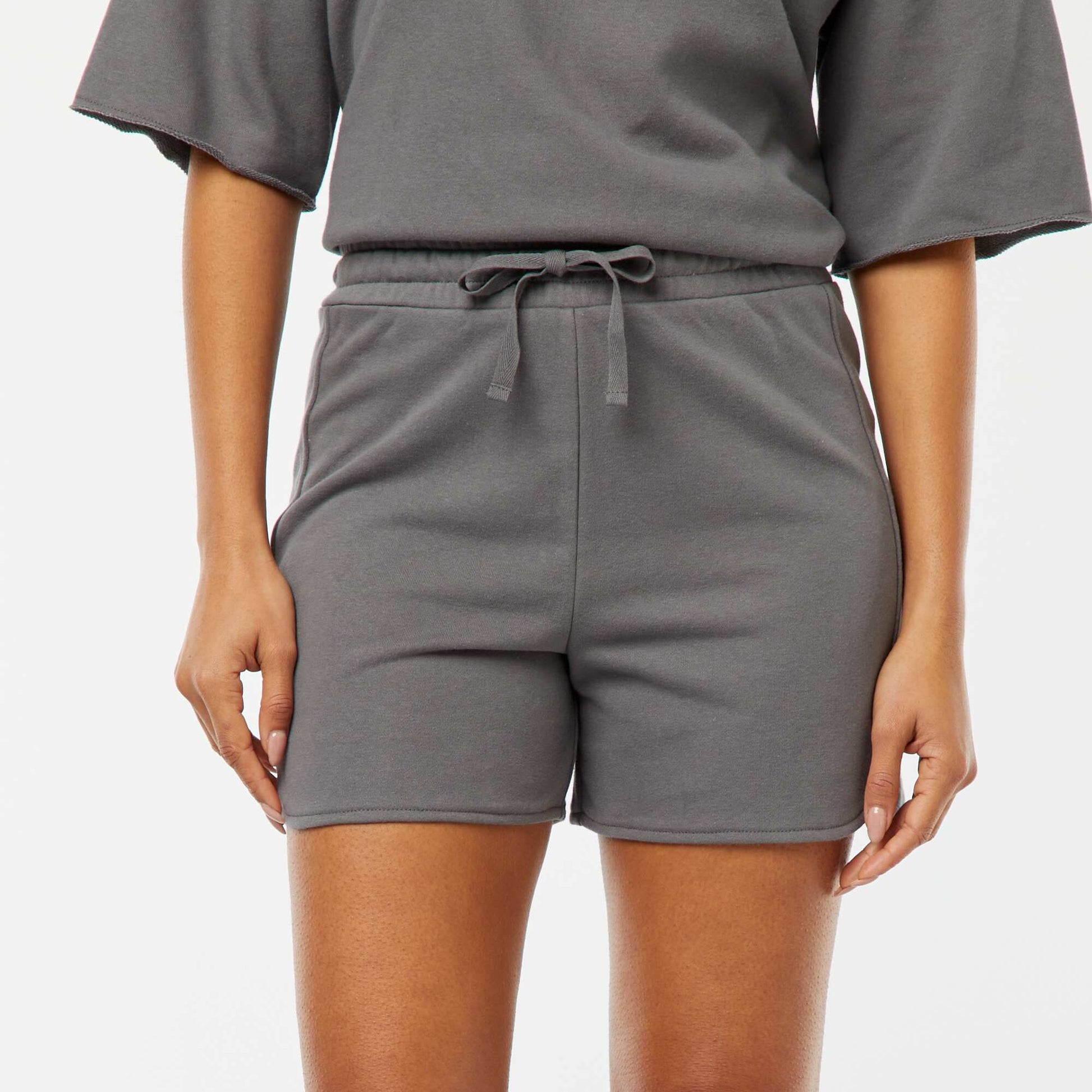 Sweatshirt fabric shorts with drawstrings GREY