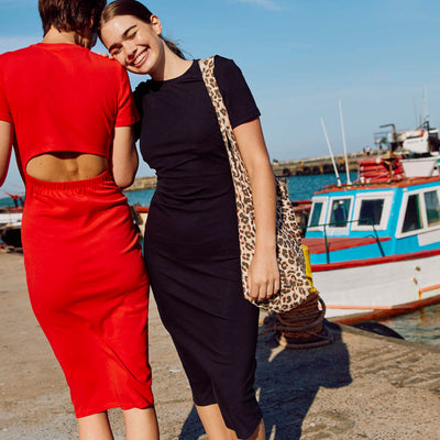 Plain midi dress  open at the back BLACK