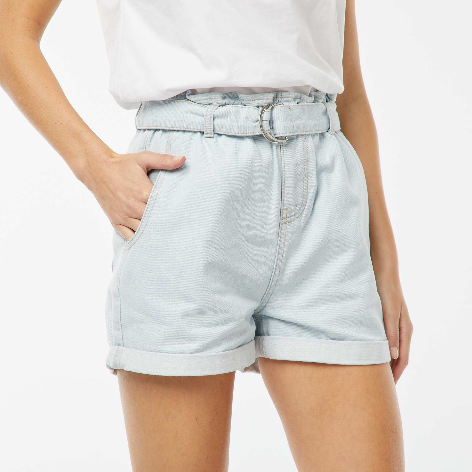 High-waisted denim shorts BLUE