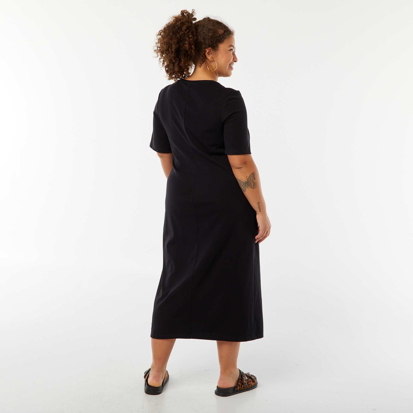Midi length plain draped dress BLACK