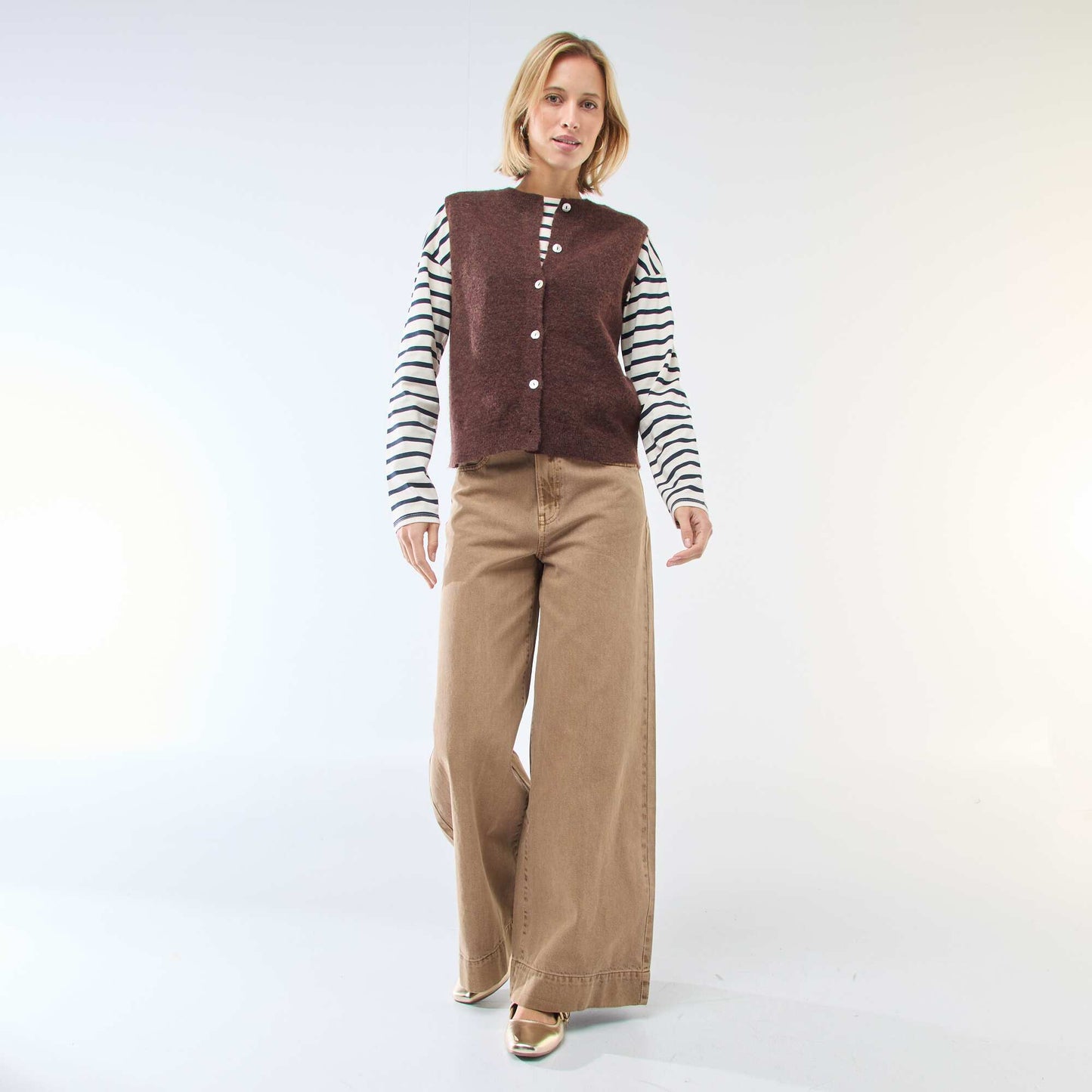 Sleeveless Solid Color Vest BROWN