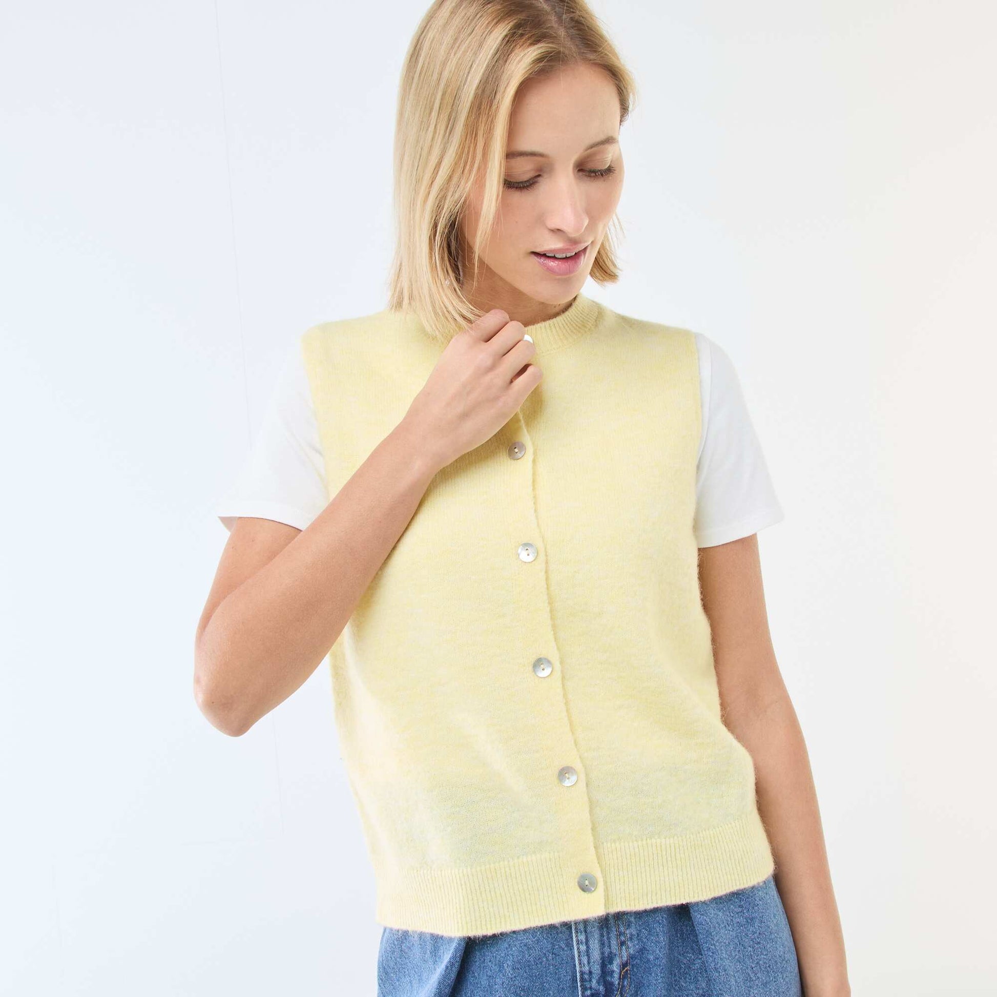 Sleeveless Solid Color Vest YELLOW
